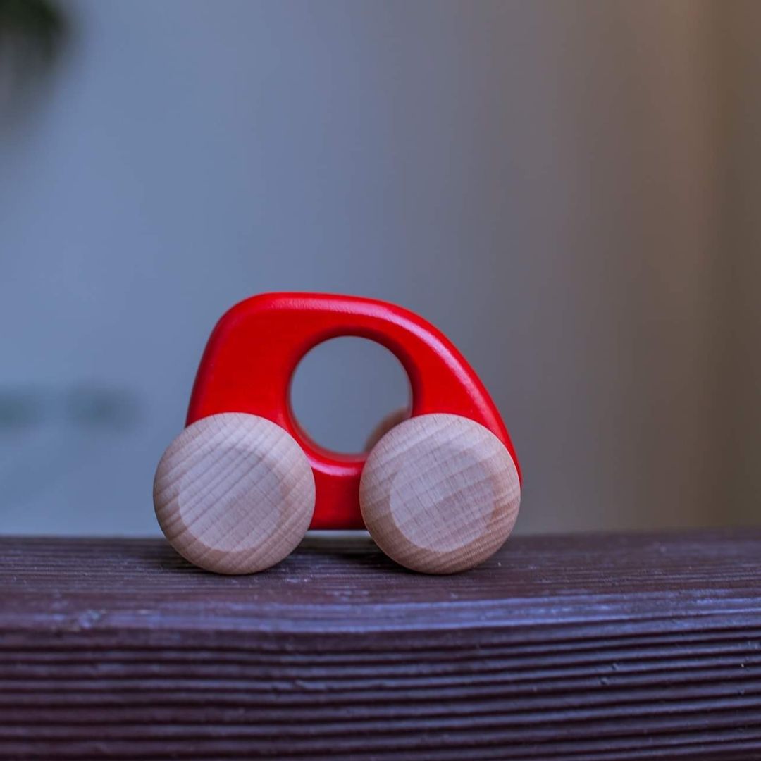 Drewniane autko - BAJO