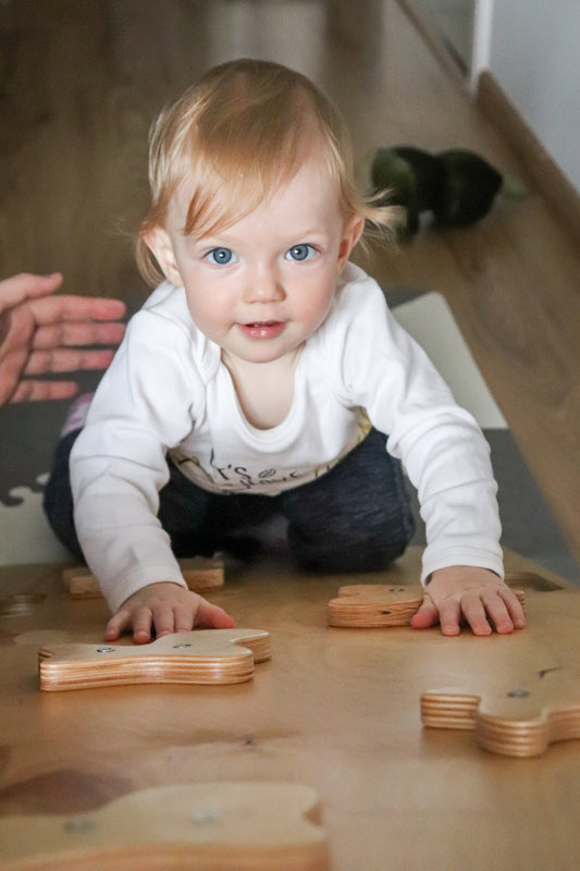 Ścianka wspinaczkowa zjeżdżalnia