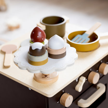 Drewniana patera z ciastkami, układanka, klocki dla dzieci, gotowanie Micki