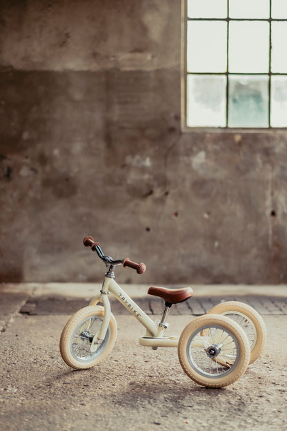 Pierwszy rowerek trójkołowy dziecięcy biegowy 2w1 kremowy matowy Trybike