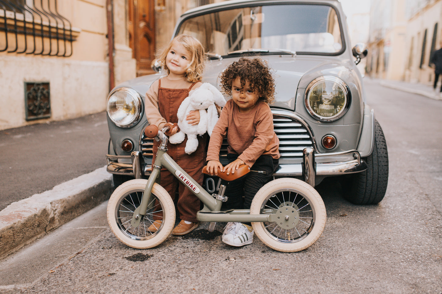 Pierwszy rowerek trójkołowy dziecięcy biegowy 2w1 zielony matowy Trybike